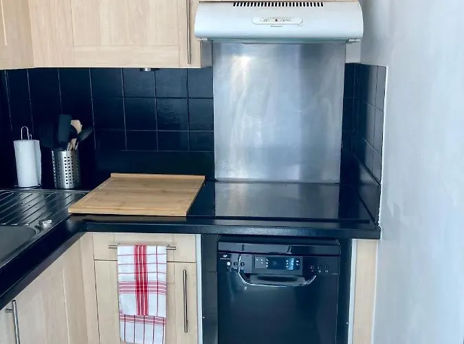 Charming 1 Bedroom Flat, Center With Pool And Car Park Appartamento Biarritz